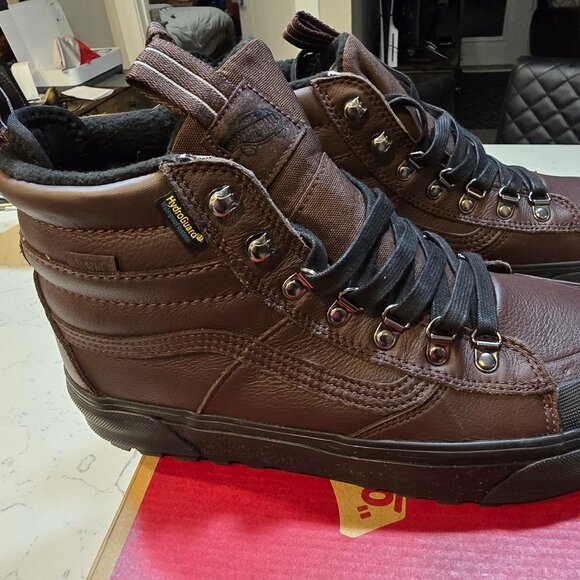 Vans MTE SK8-Hi DR Waterproof Sneakers Chocolate/Black Casual Shoes SIZE 10 RARE - Picture 1 of 8